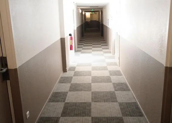 Heco Centre-gare Hotell *