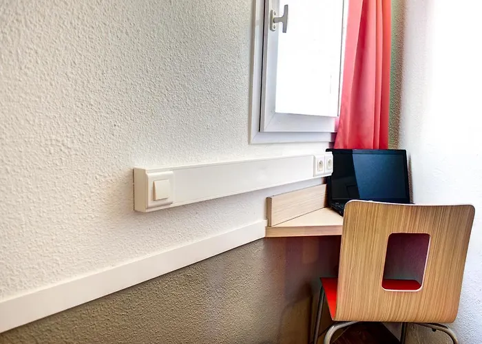 Heco Centre-gare Hotell *